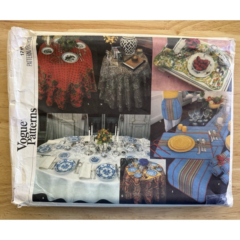 Vogue Pattern 1714 Table Linens Napkins Placemats Table Runner & Cloth Apron CUT